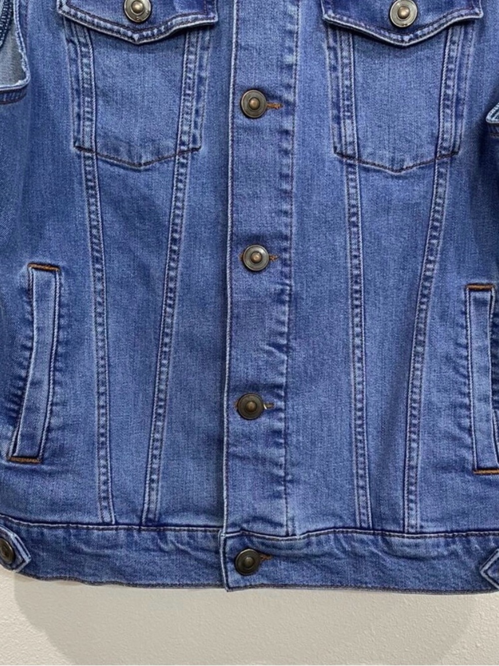 ASOS Trucker Jean Vest Oversized Sleeveless Blue Denim Medium Wash US 6 / UK 10 - Picture 3 of 11